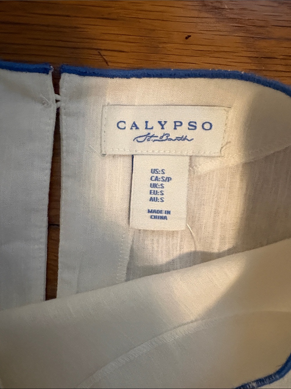 Calypso St. Barth White Skirt Set with Blue Embroidery Seashell Small NWT - Picture 7 of 10